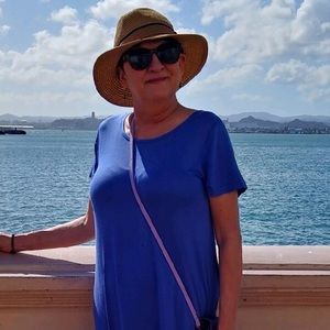 Meet your Posher, Vickie